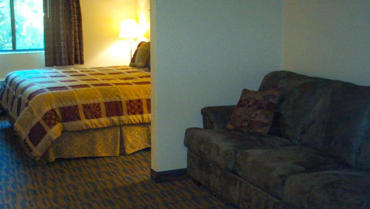 Western Motel Inn And Suites Hazelhurst Hazlehurst Екстер'єр фото
