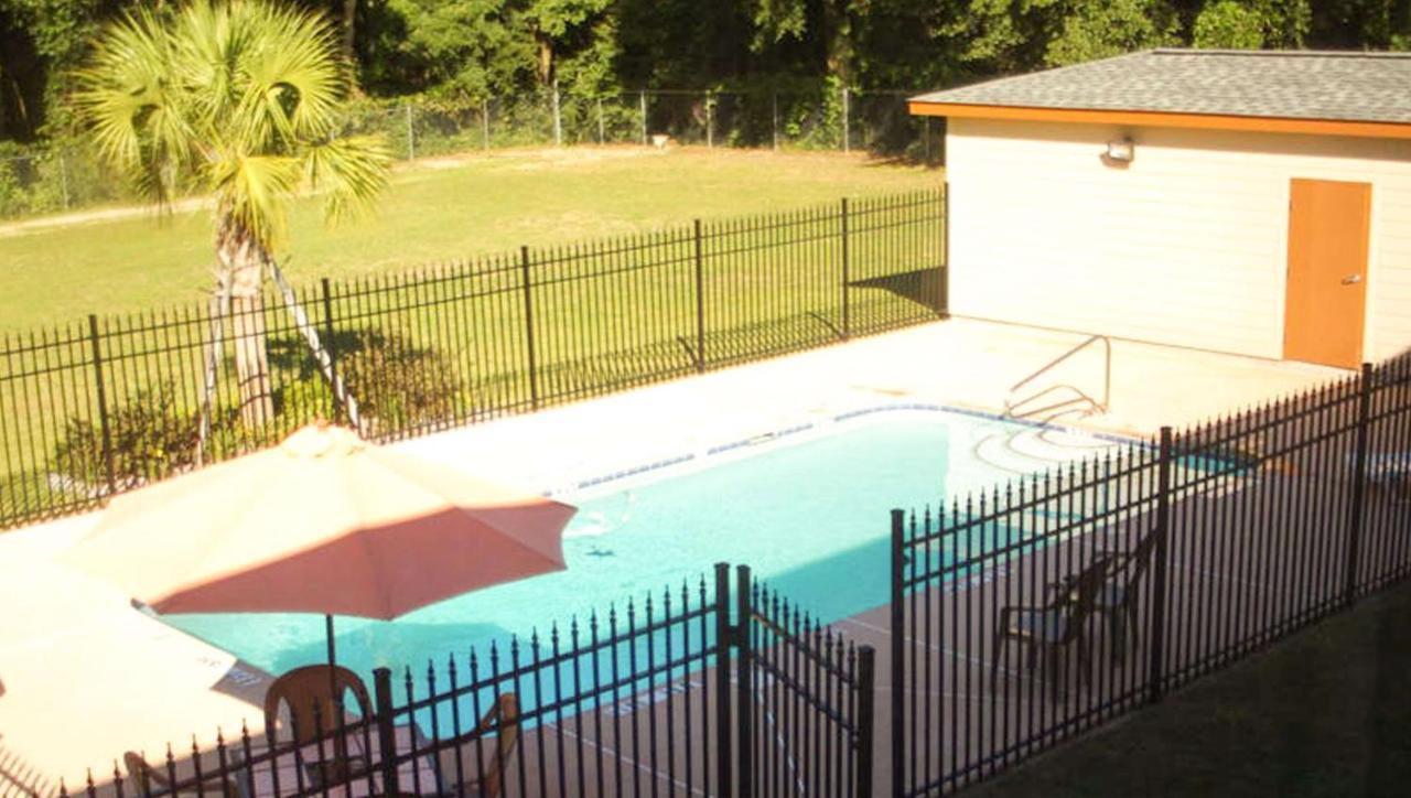 Western Motel Inn And Suites Hazelhurst Hazlehurst Екстер'єр фото